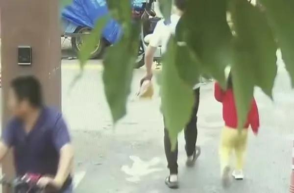 上海女子被三万卖到安徽,安徽16岁女孩把人贩子卖了