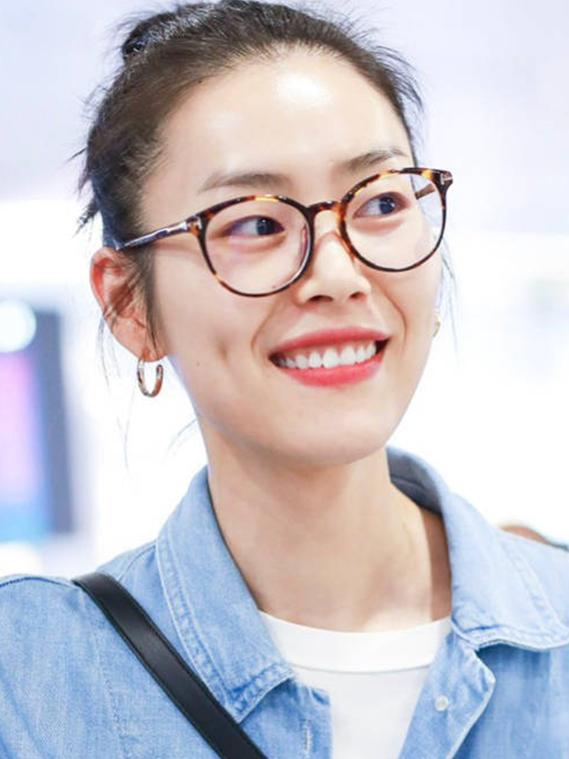 眼镜封印住的颜值怎么拍,眼镜封印了颜值怎么办