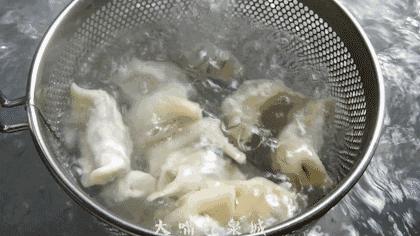 一次吃到三种口味的水饺,一次吃了40个水饺