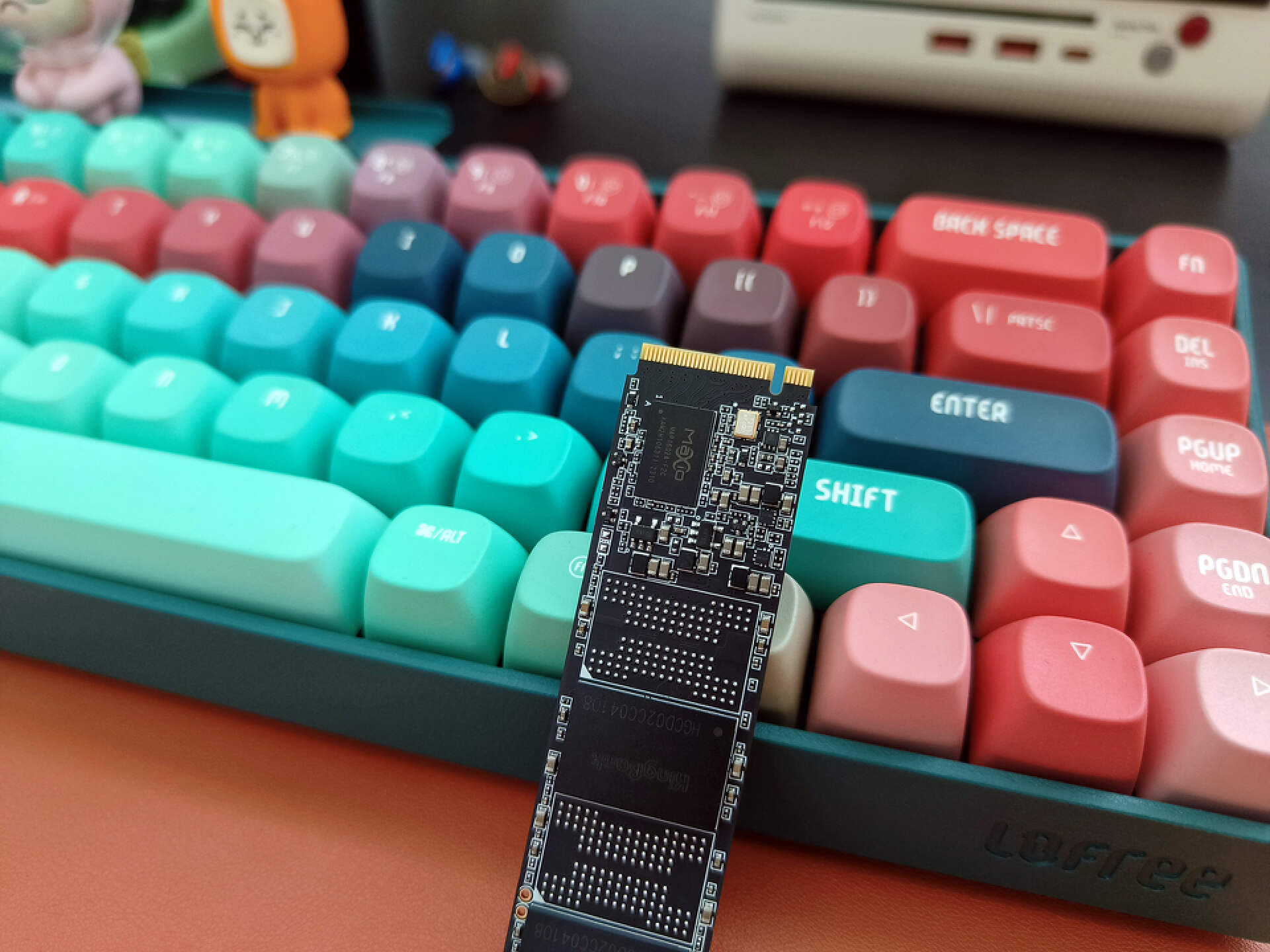 国产2.5寸固态硬盘推荐金百达,金百达kp230pro1tbnvmem2固态