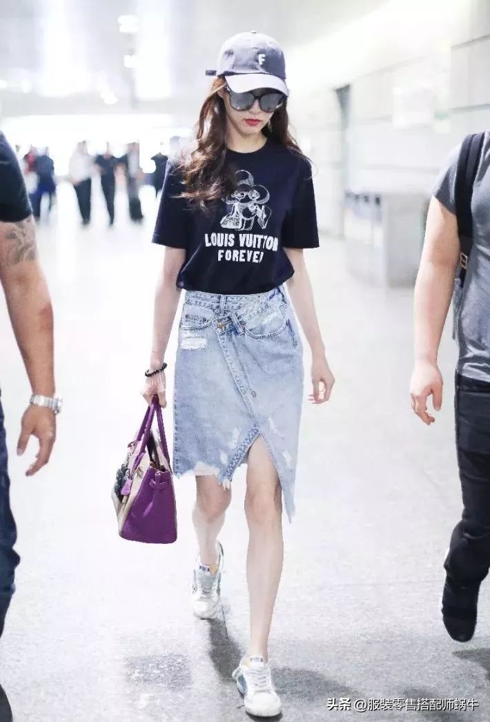 牛仔半裙夏天怎么穿出高级感,你真的懂牛仔半裙怎么穿最好看吗