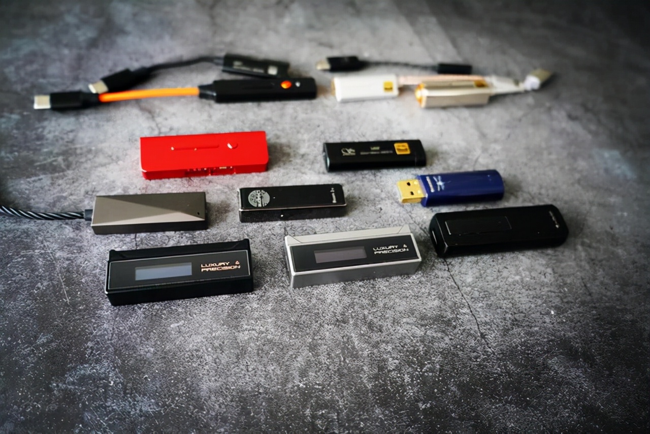 真无线耳机和传统无线耳机,无线耳机真的不如有线耳机吗