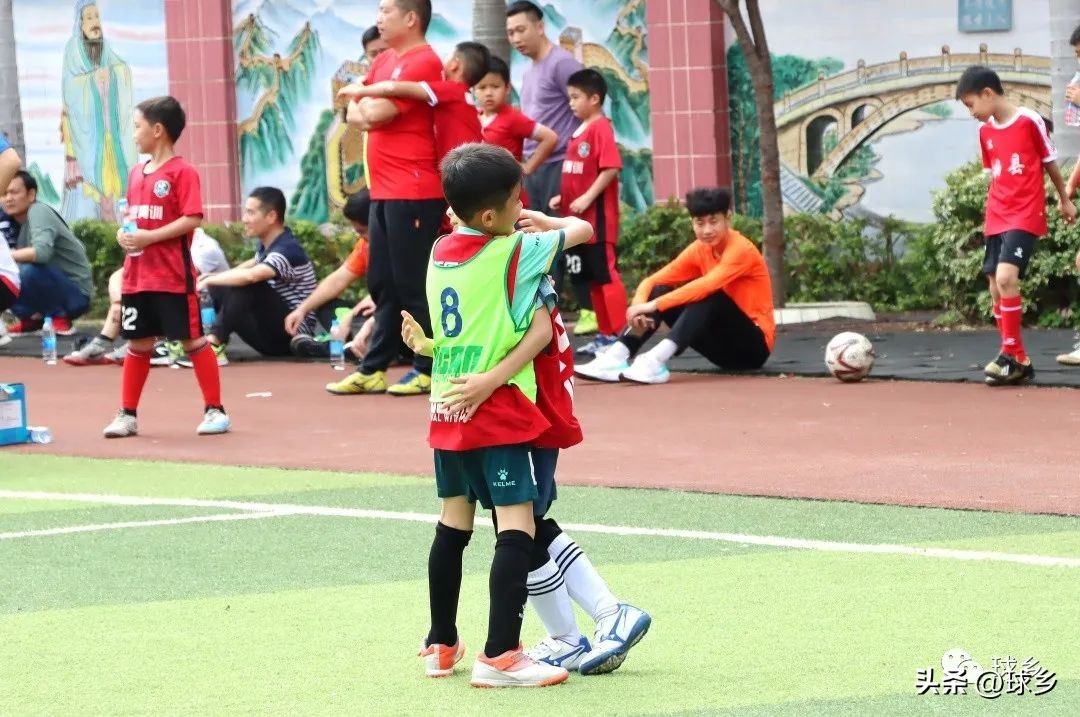 蹇箰瓒崇悆浼存垜鎴愰暱,蹇箰瓒崇悆浜插瓙娲诲姩