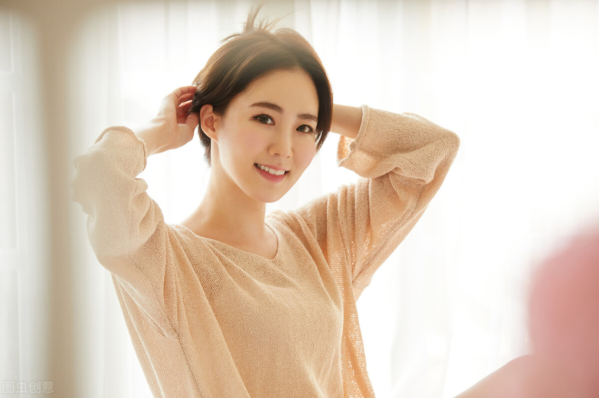 坚持5个护肤习惯,坚持一周不化妆的变化