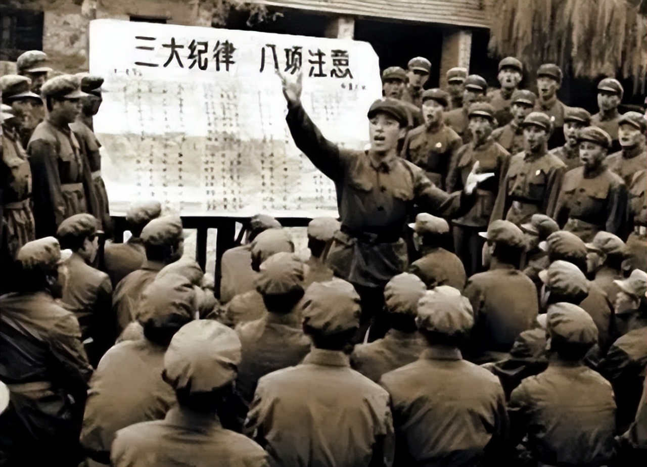 我死后中国会是什么样子？听完*小平邓**回答，毛主席：英雄所见略同