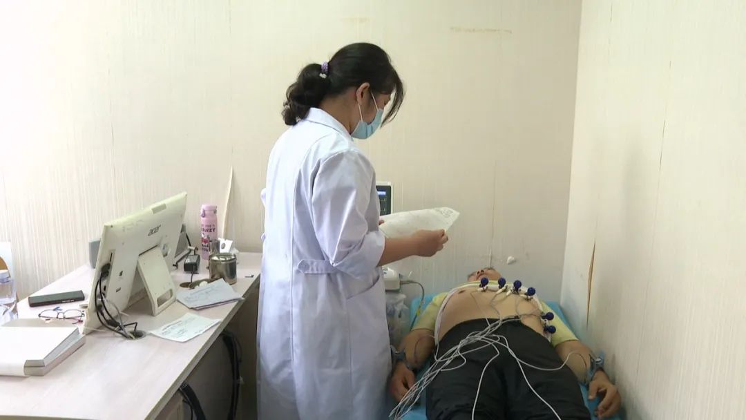 社区医院请专家义诊前期宣传,社区人员义诊活动