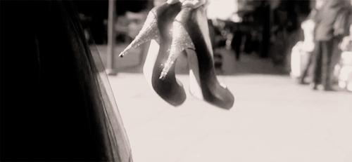 脚臭很尴尬该怎么办,脚臭的小常识是什么