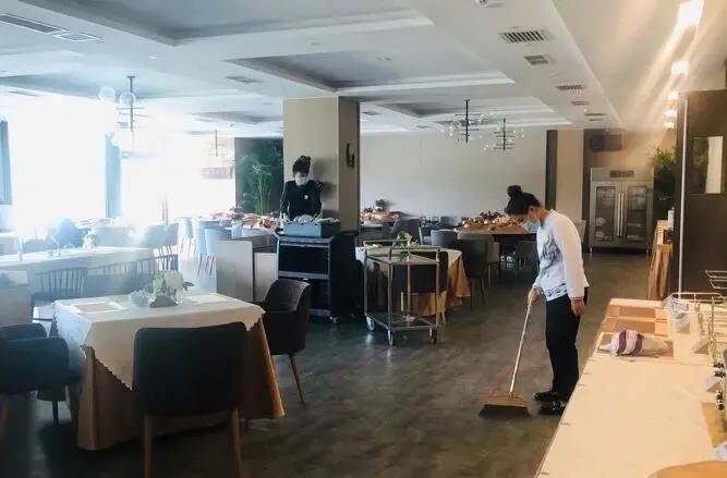 鎴戝鍦板嚭宸亣鍒板垵鎭嬪コ鏈嬪弸,鎴戝鍦板嚭宸伓閬囧垵鎭嬪コ鏈嬪弸