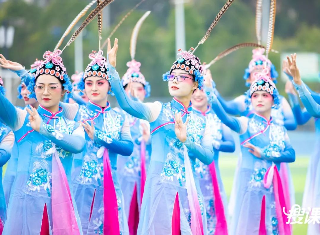 昆十中白塔校区才艺大赛,昆十中白塔校区文艺展演