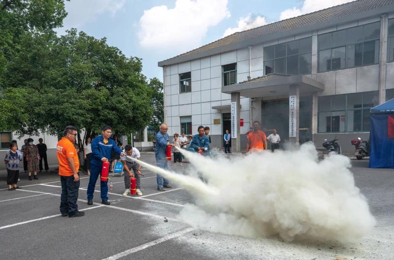 南京市板桥街道消防,中城街道消防安全演练