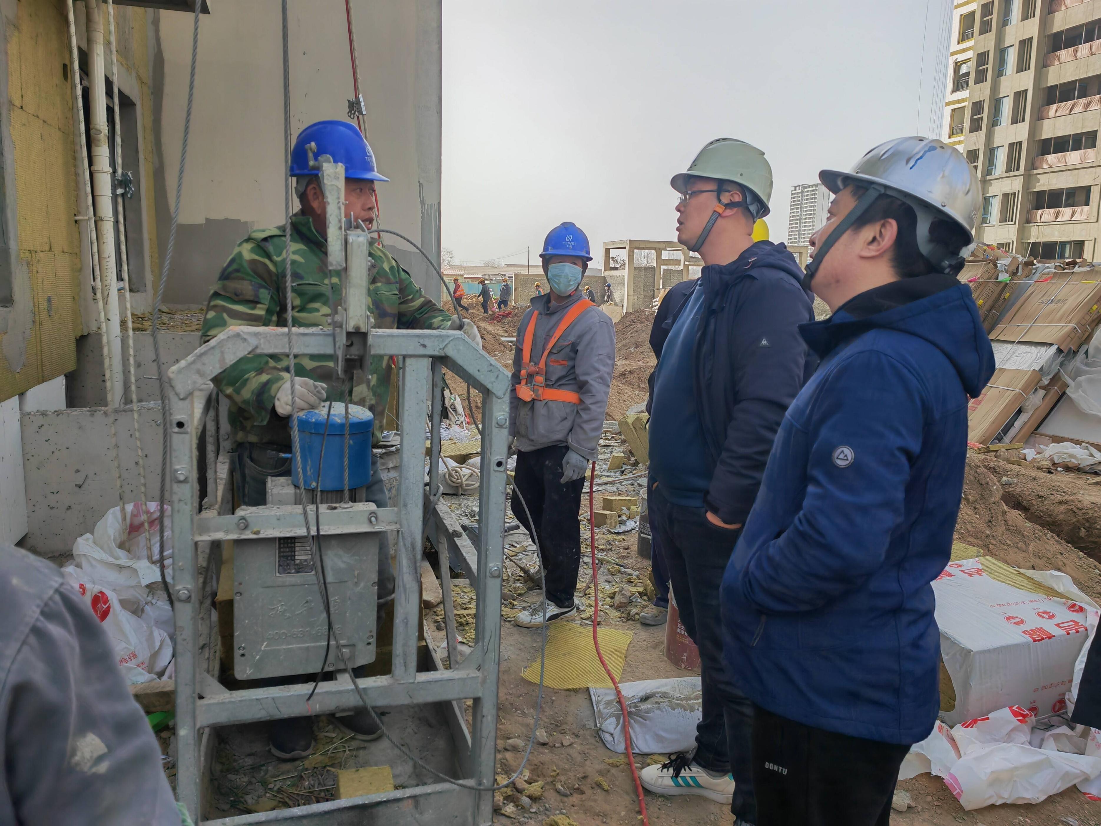 烟台市芝罘区聘请第三方专家开展起重机械设备专项检查行动