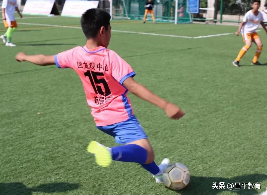 世界中学生足球世界杯,用世界杯的方式打开学校足球联赛