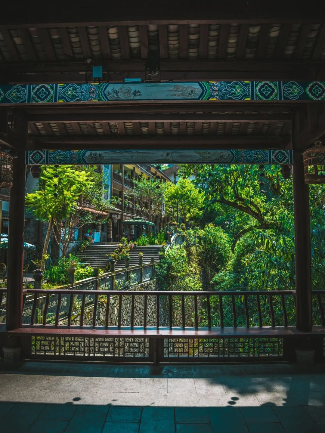 避暑旅游景点看山看水,清凉避暑好去处雪溪洞一日游