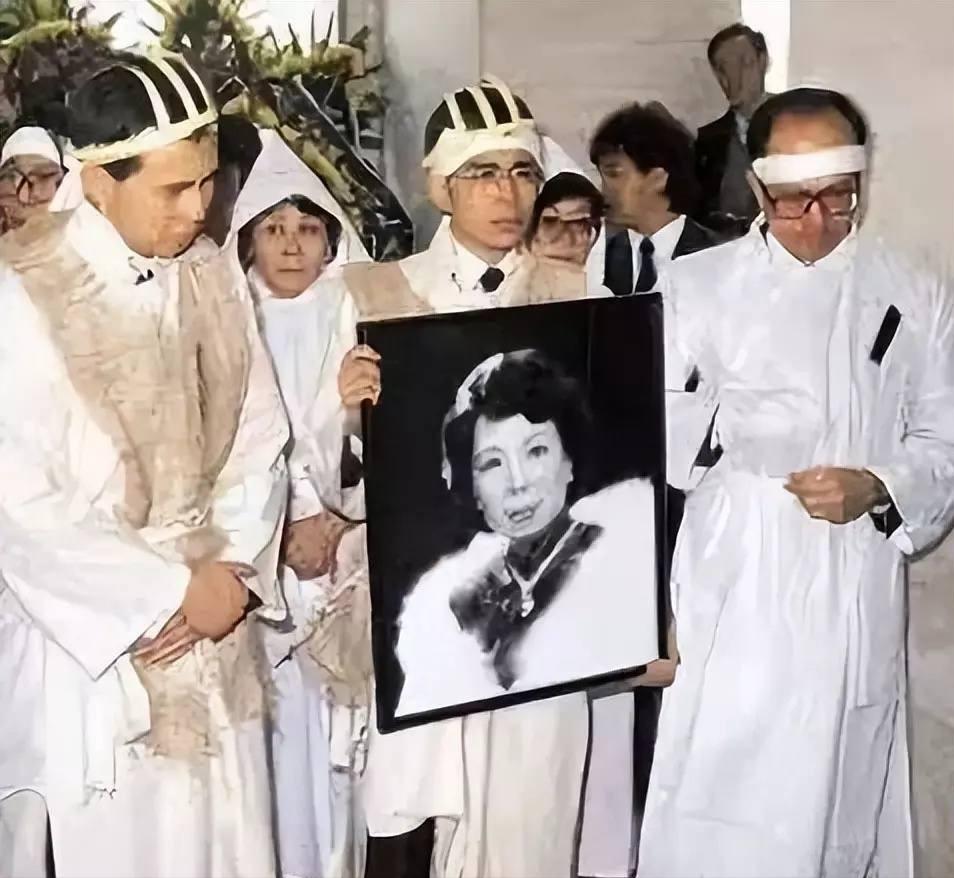 3大港圈豪门谜案：车祸猝死失踪退圈，小说都不敢写的神秘细节