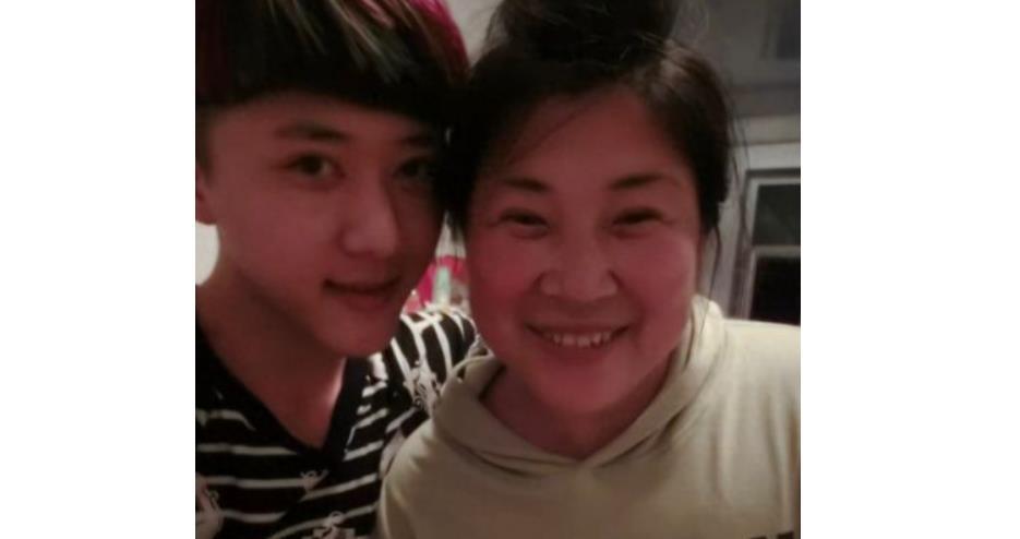 去泰国做变性手术的网红是谁,28岁网红去泰国做变性