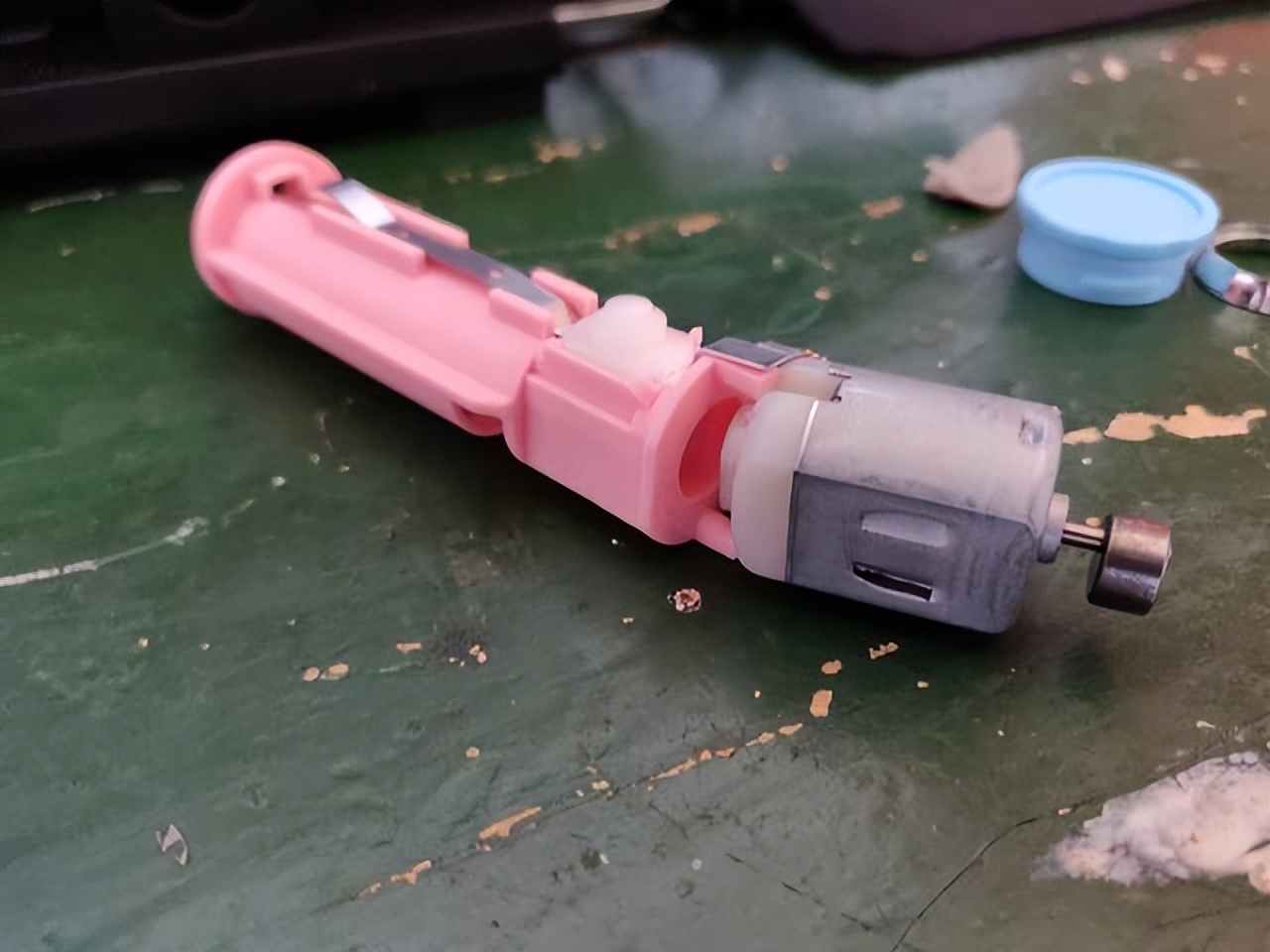 电动牙刷咋样不伤牙齿,电动牙刷质量不好对牙齿有影响吗