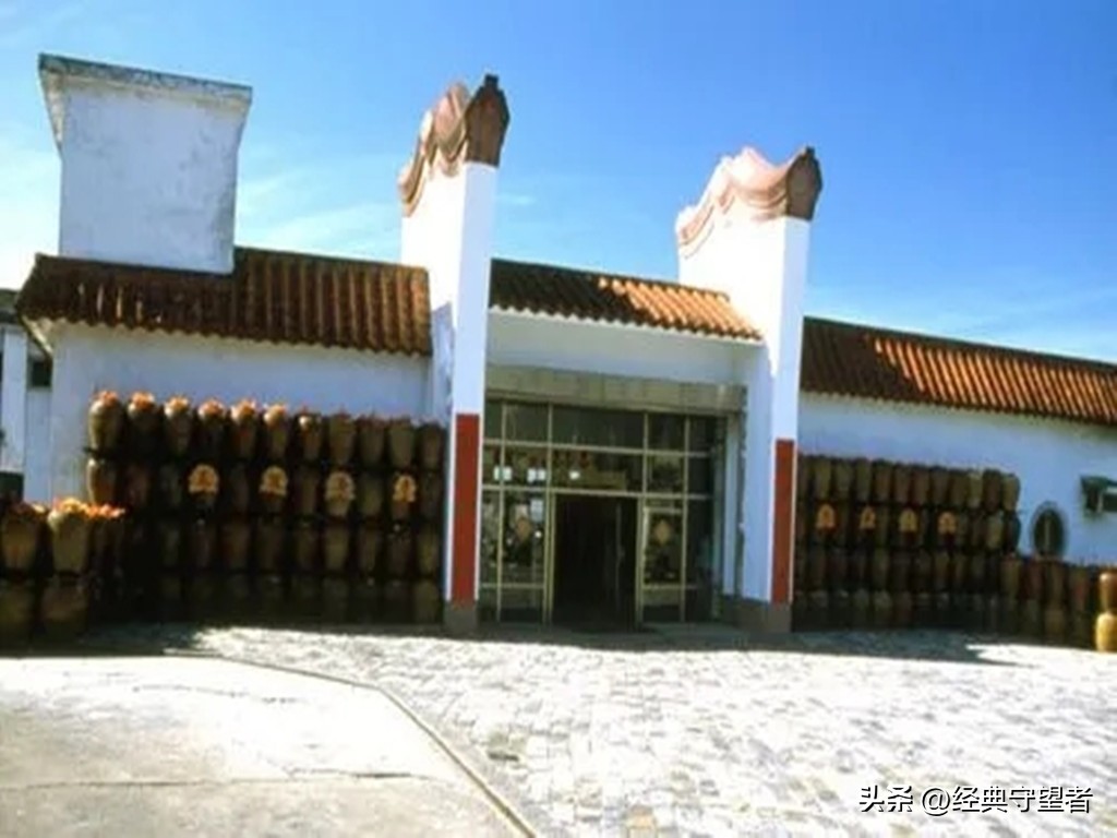 台湾糕饼店谎称在大陆注册必须交出秘方，配合*进党民**抹黑大陆