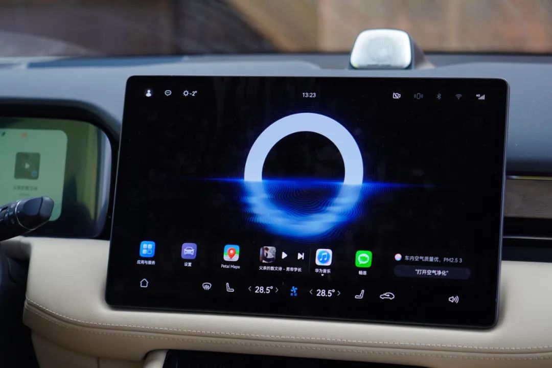 问界m7操控性比x5操控性感受如何,问界全新m7实车体验