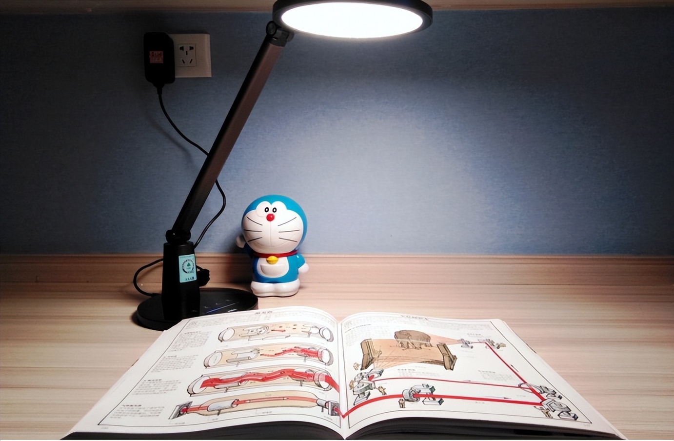 护眼灯台灯推荐以及选购方法,2023护眼台灯排行榜