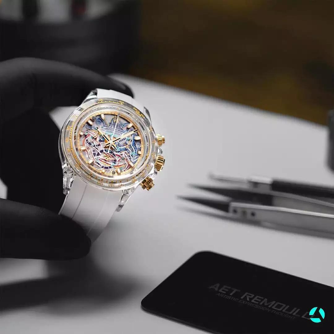 足球元素钟表,钟表类迪通拿