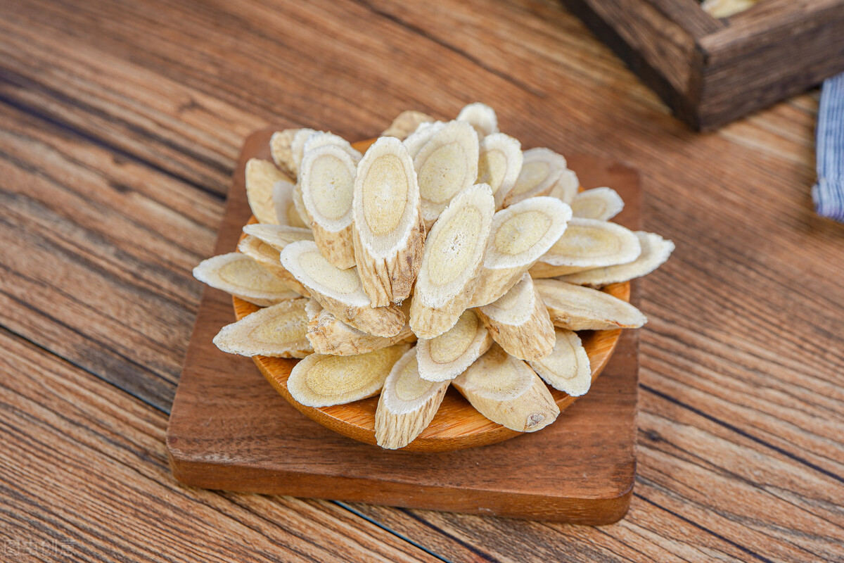 腿部静脉曲张好难看怎么办,静脉曲张很难消除青筋外露