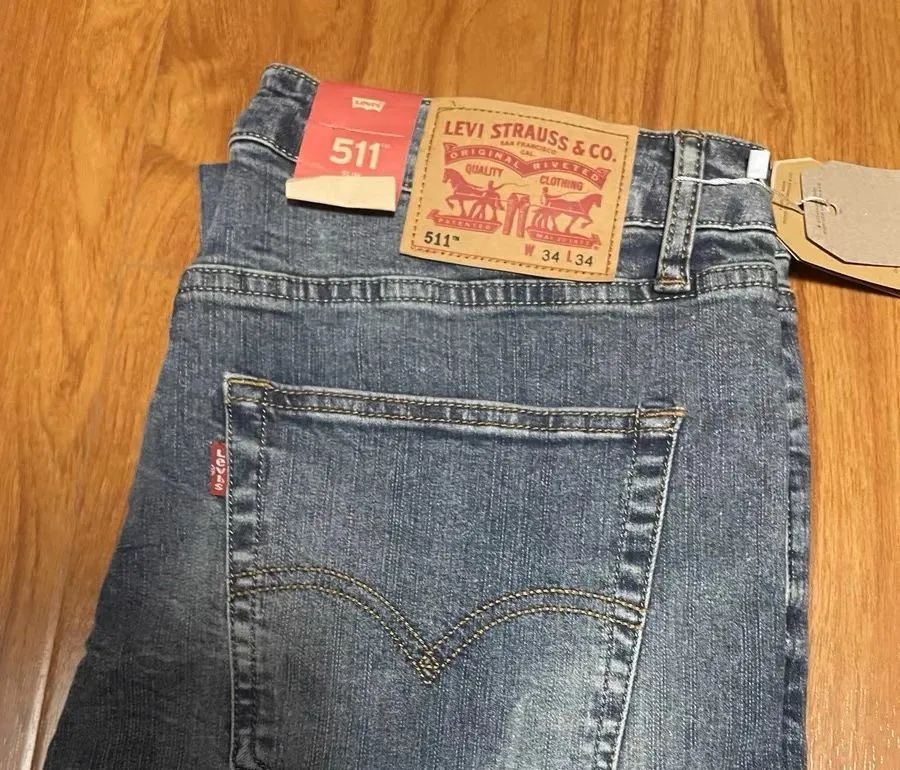 牛仔裤腰皮标是什么意思,牛仔裤腰皮标是干什么的