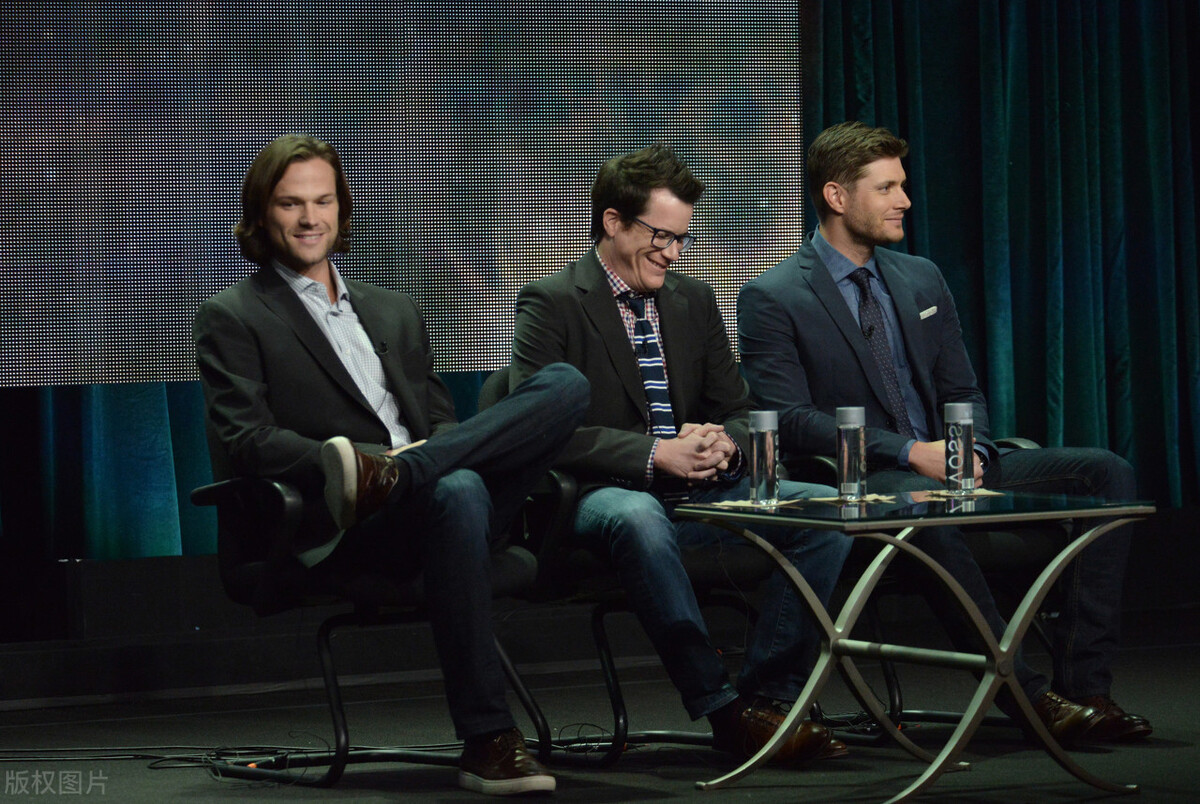 瑞文对柳医生和萧护士的医德又提高了不少评价,真正可谓救死扶伤