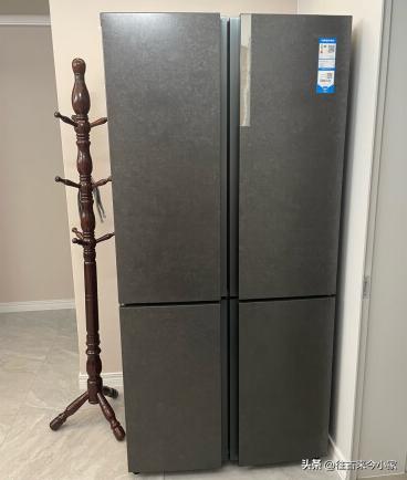 装修时冰箱的高度预留多少合适,装修冰箱尺寸预留多少合适