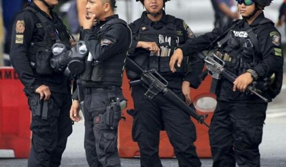 俄罗斯接收新型火炮,俄罗斯新火炮炮弹120公斤