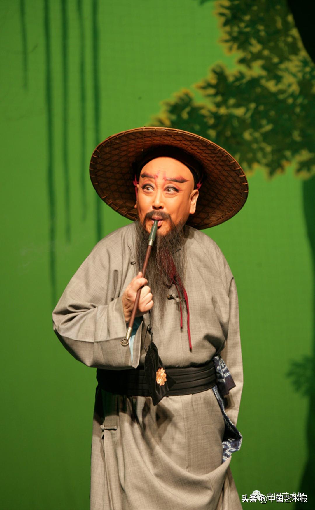 杩欎釜灞曡涓轰粈涔堜細闇囨捈浜哄績,杩欎釜灞曡鎵撶牬鑹烘湳鍜岀敓娲荤殑鐣岄檺