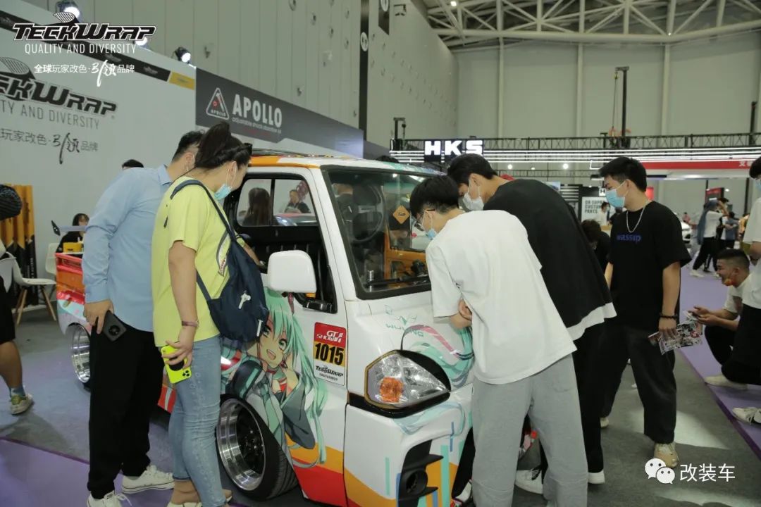 五菱兴旺面包车最新款,第二代五菱兴旺小卡