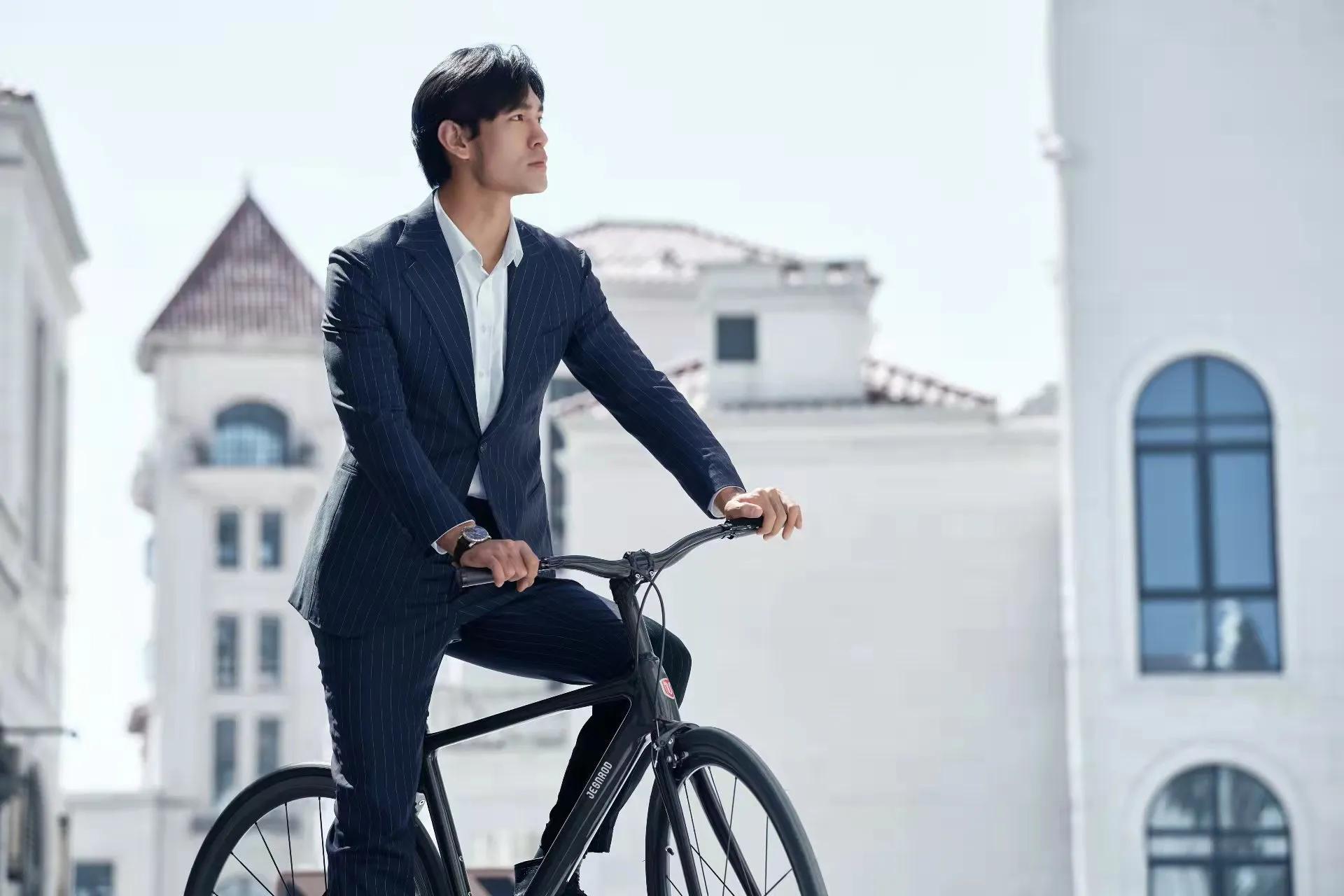 每一位向往高品质生活者,都有足够多的理由来爱上集鹿都市轻骑