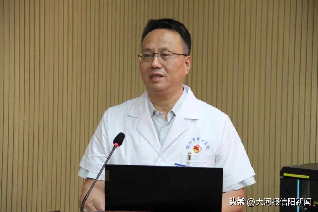 两位丹麦泌尿外科教授访问信阳市中心医院进行学术交流