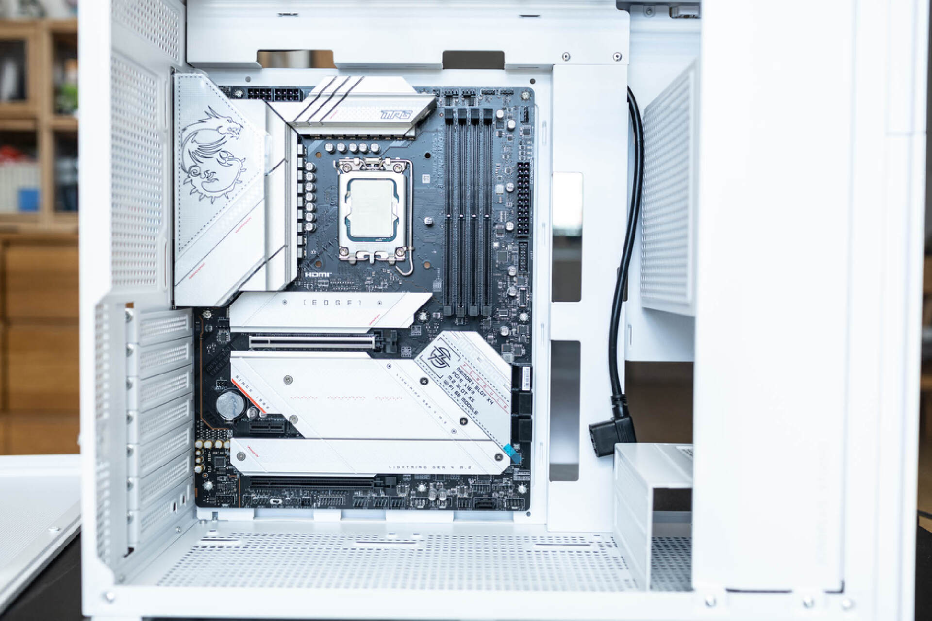 迎接兔年，2023装一台没有遗憾的纯白主机