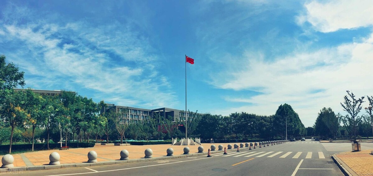 浅谈河南财经政法大学——河南最顶配的院校