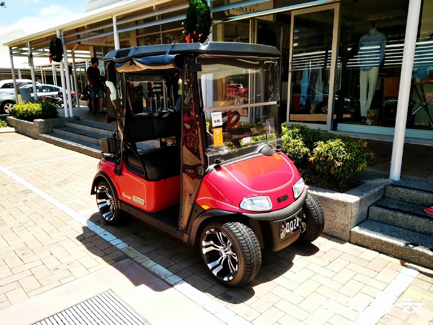 在“神仙湾”看澳洲人炫豪车，简直像车展
