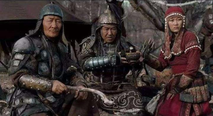 孝庄为什么要杀皇太极和多尔衮,皇太极多尔衮孝庄三人之间的关系