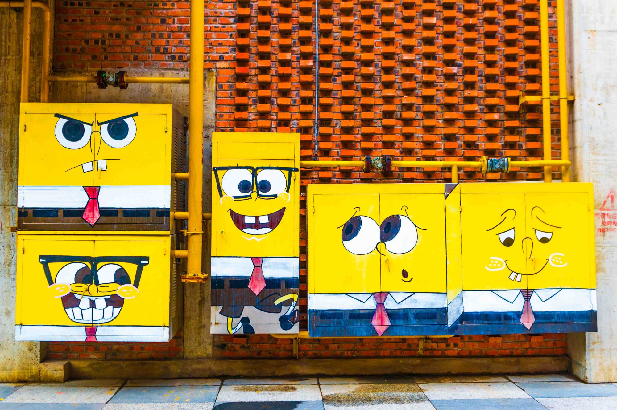 北京市798艺术中心免费吗,北京798艺术中心楼下