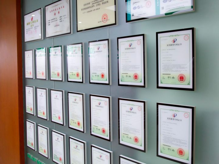 固本强基行稳致远——访卡本科技集团股份有限公司创始人丁忠文