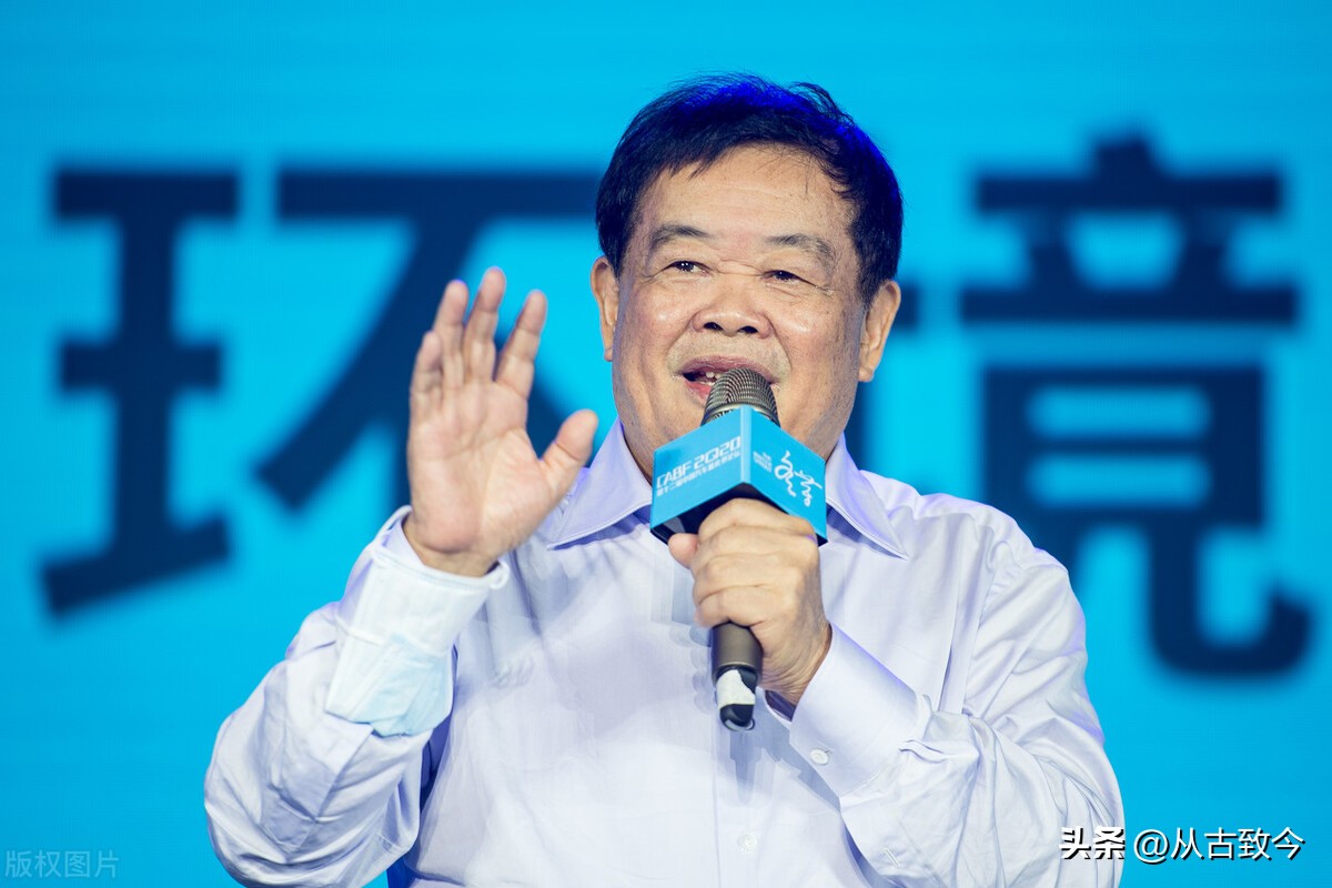 曹德旺揭秘：勤劳并不足以致富！当你1月能赚到2-3万后的惊人发现