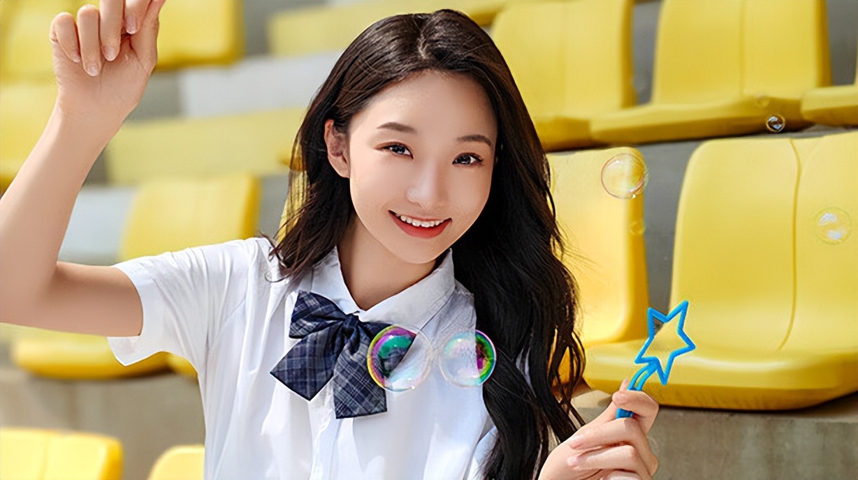 荣耀大电池5000毫安曲面屏,荣耀5000mah电池的手机