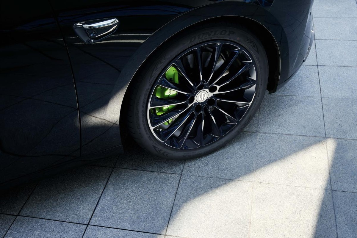 23款零跑c01外观颜色哪款性价比高,2024款零跑c01最新优惠