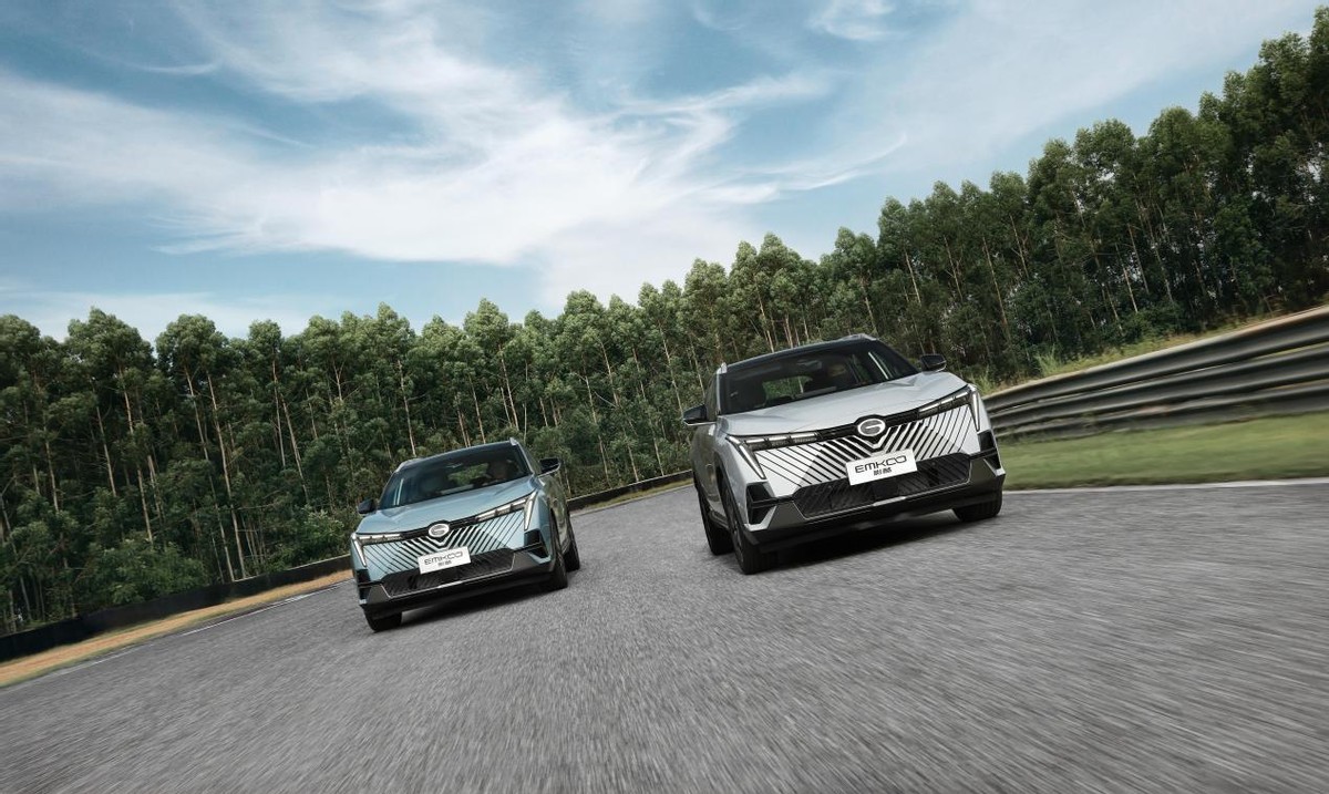 跑步机爬坡600卡实际消耗多少,180斤跑步机2公里爬坡消耗多少卡