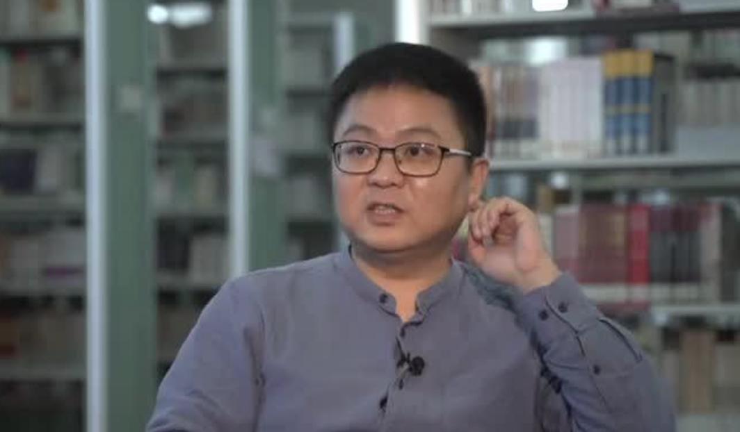 作者红了，但作品崩了