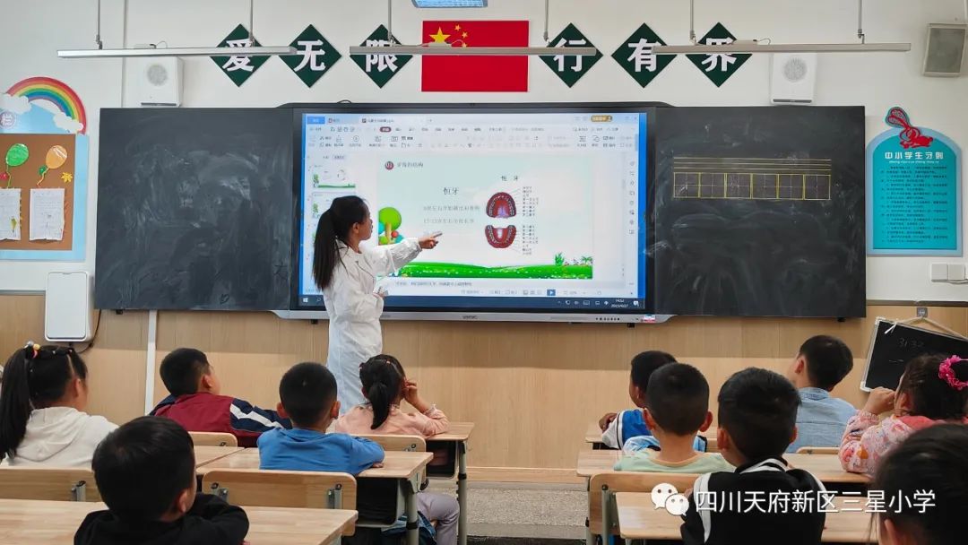 雪松路小学家长进课堂系列活动,第一实验小学开展家长进课堂