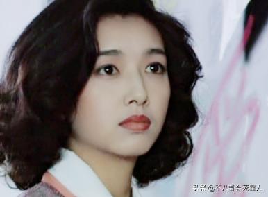 纸片人梨形身材,纸片人珠圆玉润