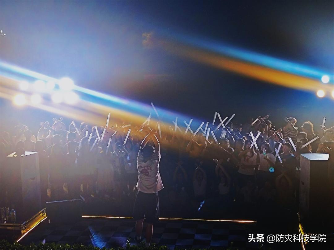 灏忓鐢熷弬瑙傞槻鐏惧噺鐏炬暀鑲查,鍙傝闃茬伨鍑忕伨鏁欒偛棣嗙殑鎰熷彈