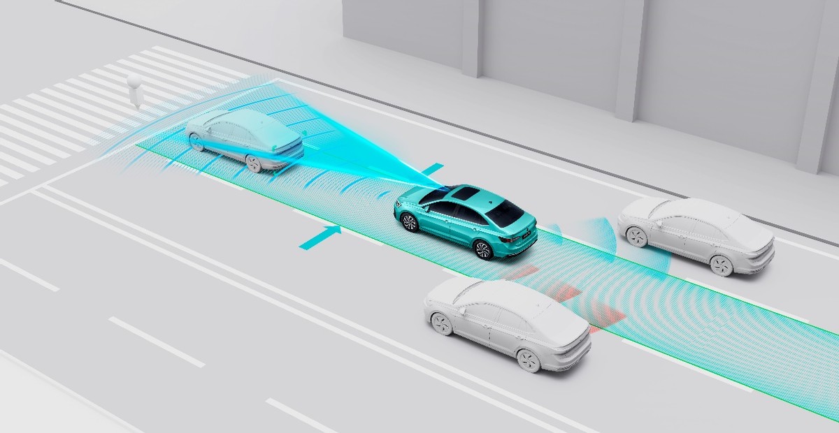 新时代国民家轿六边形战士新朗逸,良心家轿朗逸空间大油耗低