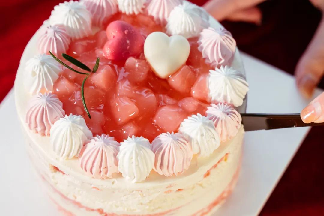适合做情人节的蛋糕,情人节爆浆蛋糕