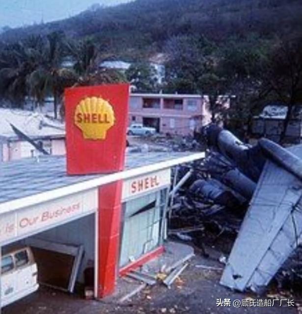 美国航空102号班机空难实拍,美国航空77号班机空难事件